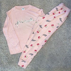 Victoria’s Secret PINK Sleepwear Lounge Merry Cherry Silver Pink Set Medium